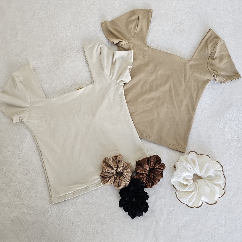 Lizette Collection Fall Tops - Picture 4 of 11